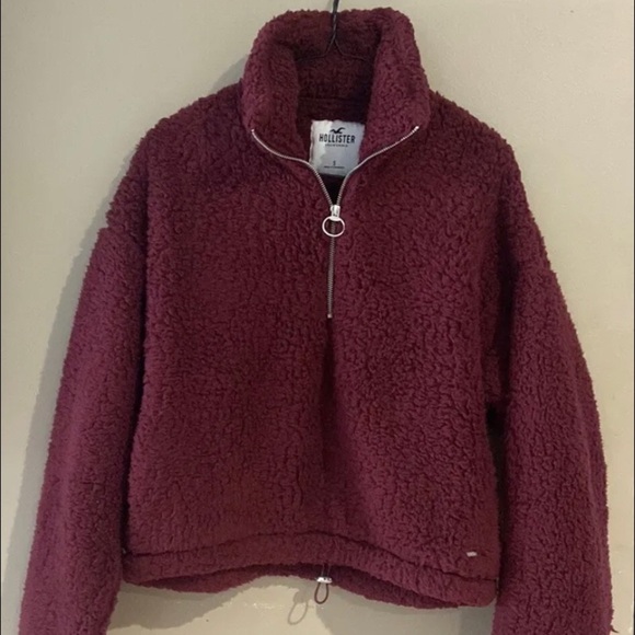 HOLLISTER Burgundy Teddy Pullover Sweater Small Junior’s  Womens - Picture 1 of 9